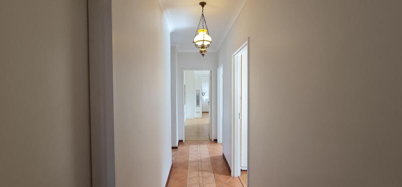 4 Bedroom Property for Sale in Country Club Western Cape